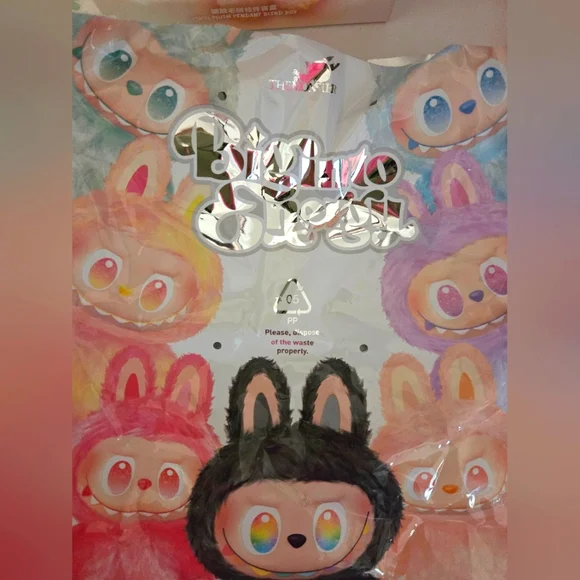 Labubu "Big Into Energy" Open Box - LOVE - Picture 14 of 14